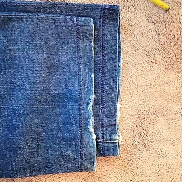 1969 GAP Jean's Limited Edition Dark Wash Boot Cut Jeans Size 6R lightly distres - Picture 7 of 10